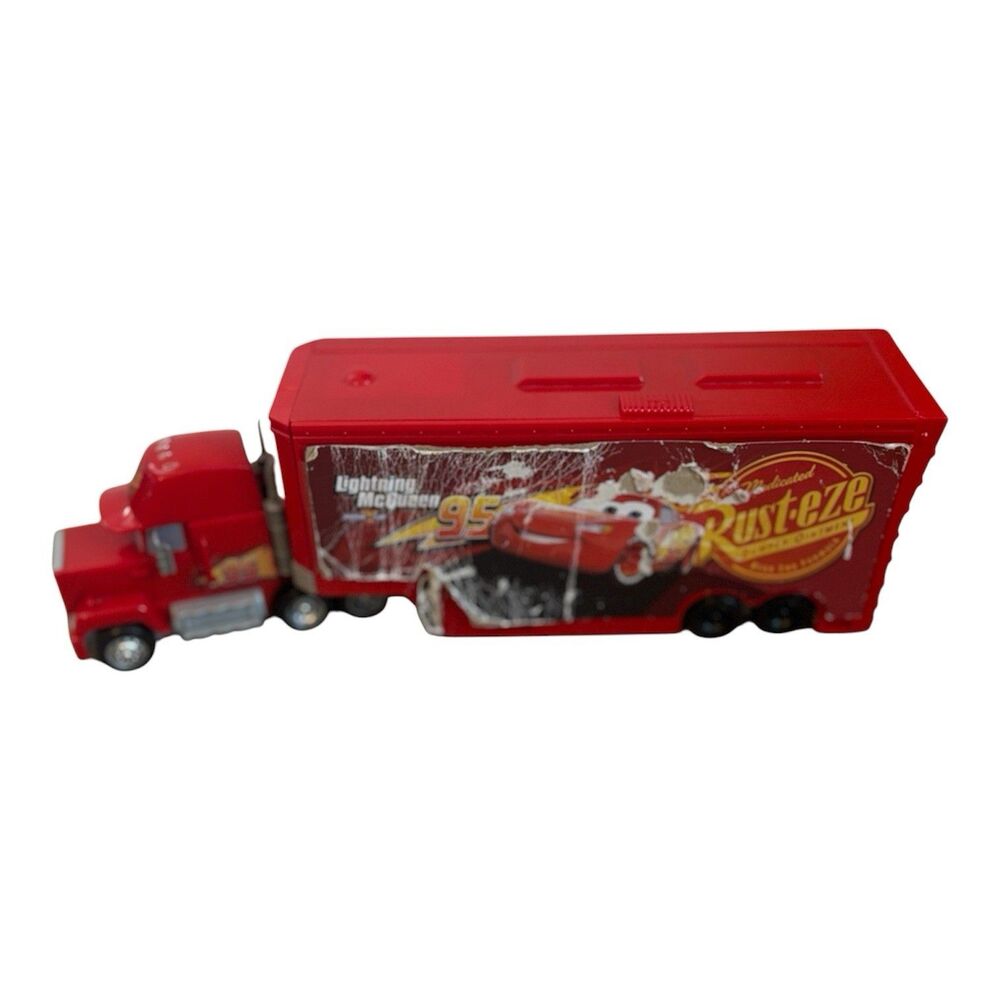 Disney Pixar Cars Mack Hauler Rust-Eze Lightning McQueen Semi Truck Playset READ